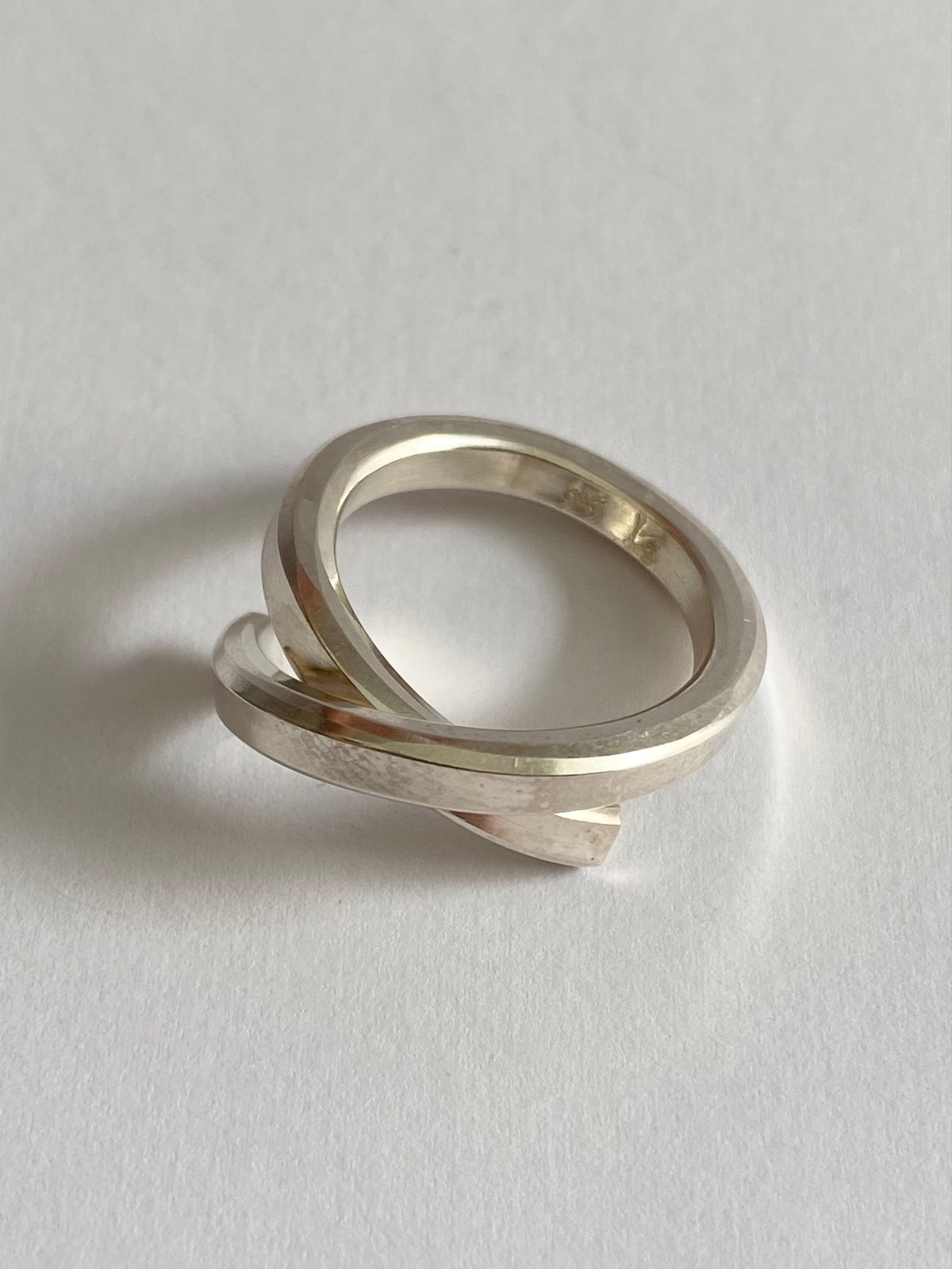 WERKSTATT:MUNCHEN Ring Embrace Fine M1245